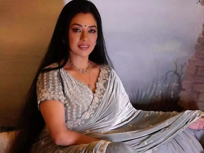 Rupali Ganguly Biography in Hindi