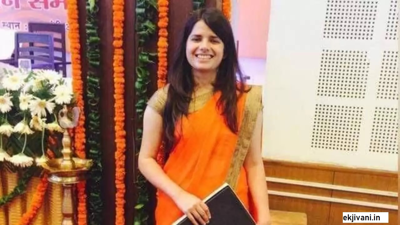 Vandana Singh Chauhan IAS - EkJivani