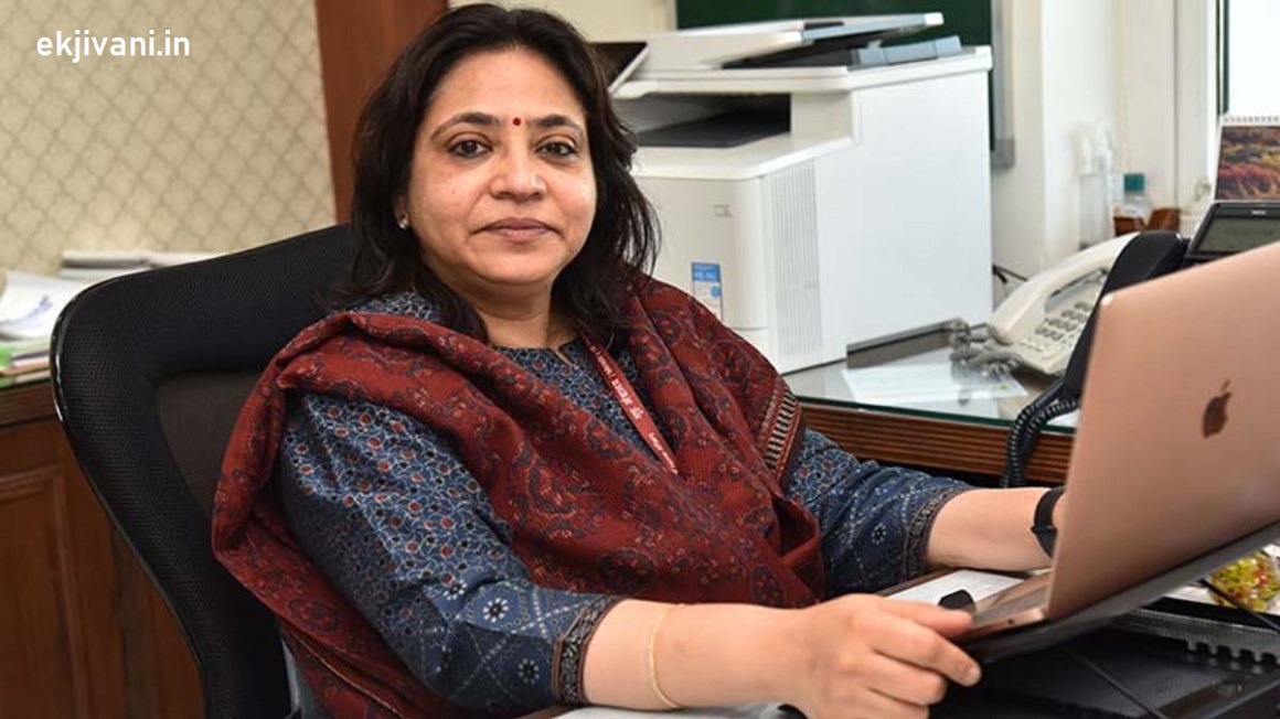 IAS Richa Sharma Biography ekjivani